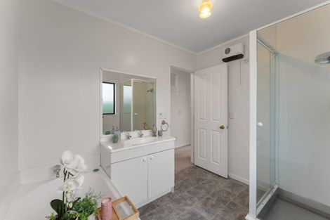 Photo of property in 51 Rotherham Terrace, Miramar, Wellington, 6022