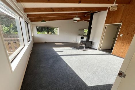 Photo of property in 89 Glenesk Road, Piha, New Lynn, 0772
