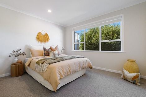 Photo of property in 24 Warwick Place, Brookfield, Tauranga, 3110