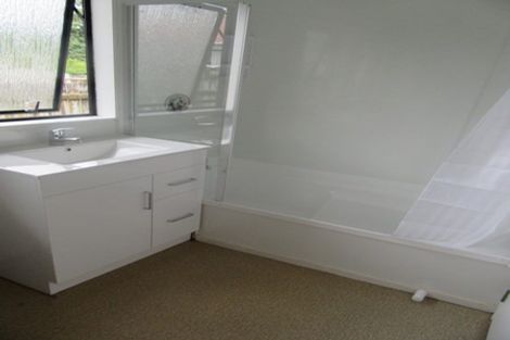 Photo of property in 31 Delaware Grove, Totara Park, Upper Hutt, 5018