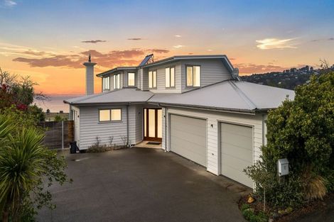 Photo of property in 11 Dunkeld Lane, Redcliffs, Christchurch, 8081