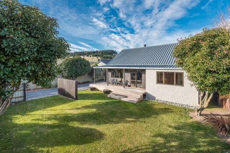 Photo of property in 24 Rata Street, Wanaka, 9305
