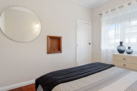 Photo of property in 141 Waimea Road, Nelson South, Nelson, 7010