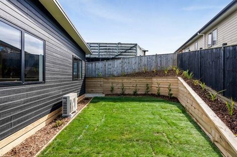 Photo of property in 40d Dillon Drive, Bell Block, New Plymouth, 4312