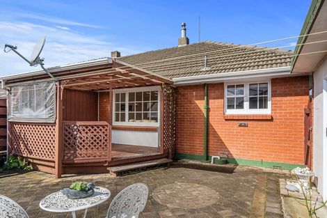 Photo of property in 2b Dunns Street, Silverstream, Upper Hutt, 5019