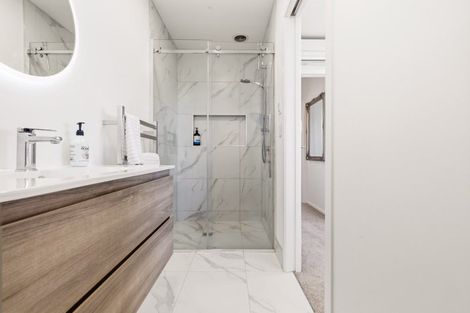 Photo of property in 15 Beachman Grove, Hilltop, Taupo, 3330