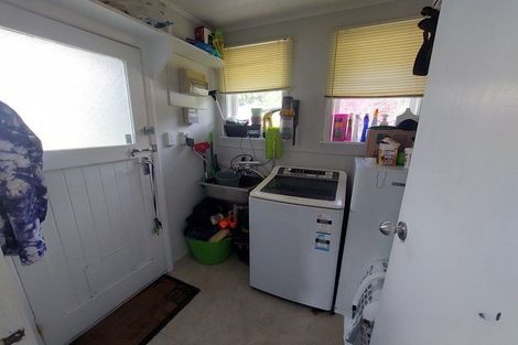 Photo of property in 51 Glenpark Avenue, Frankleigh Park, New Plymouth, 4310