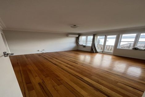 Photo of property in 3/3 Penzance Road, Mairangi Bay, Auckland, 0630