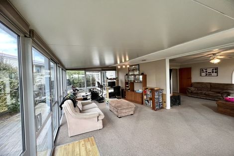 Photo of property in 15 Milford Street, Heidelberg, Invercargill, 9812