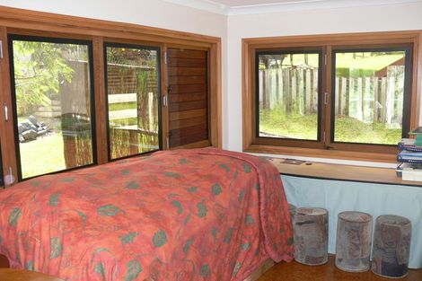 Photo of property in 91 Yorke Road, Haruru, 0204