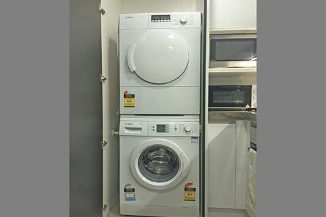 Photo of property in 27 Union Road, Howick, Auckland, 2014