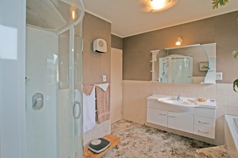 Photo of property in 107 Gladstone Terrace, Gladstone, Invercargill, 9810