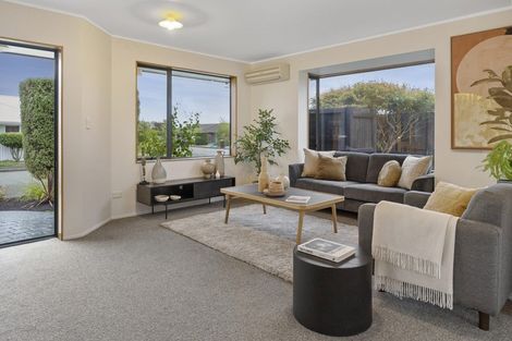 Photo of property in 1 Vining Crescent, Stoke, Nelson, 7011