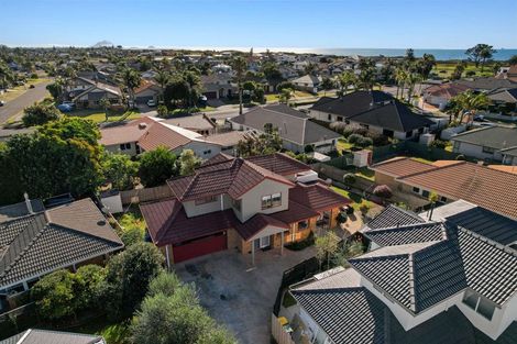 Photo of property in 8 Monterey Key, Papamoa Beach, Papamoa, 3118