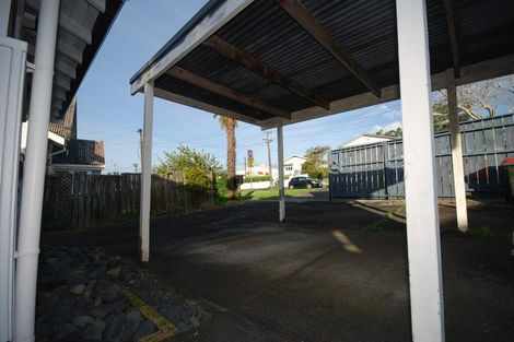 Photo of property in 16 Seaview Terrace, Mount Albert, Auckland, 1025
