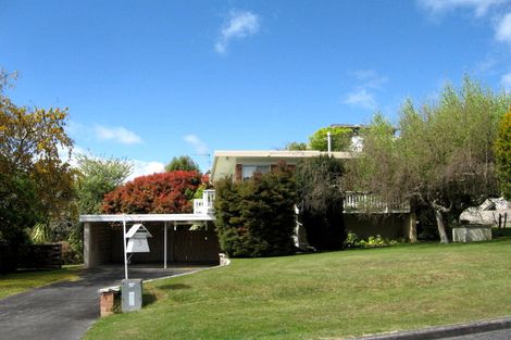 Photo of property in 3 Earle Place, Acacia Bay, Taupo, 3330