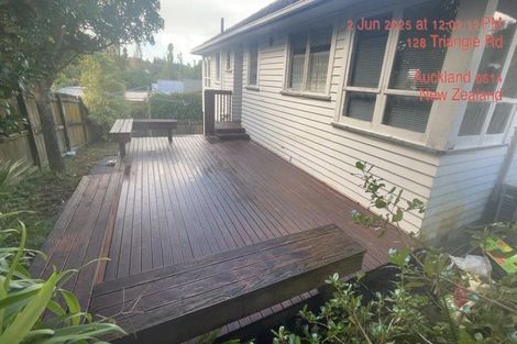 Photo of property in 1/128 Triangle Road, Massey, Auckland, 0614