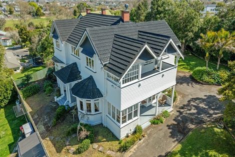 Photo of property in 43 Rainforth Street, Roslyn, Palmerston North, 4414