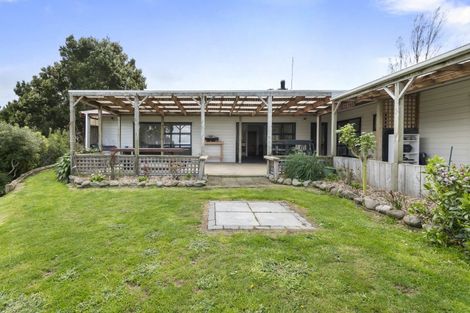 Photo of property in 476 Finnis Road, Pohangina, Feilding, 4775