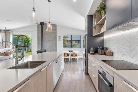 Photo of property in 4 Rua Street, Albert Town, Wanaka, 9305