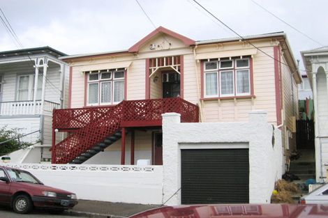 Photo of property in 7 Kenwyn Terrace, Newtown, Wellington, 6021