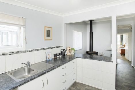 Photo of property in 38 Andrew Street, Elgin, Gisborne, 4010