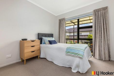 Photo of property in 45 Hadley Wood Drive, Wattle Downs, Auckland, 2103