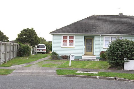Photo of property in 8-9 Barton Grove, Naenae, Lower Hutt, 5011