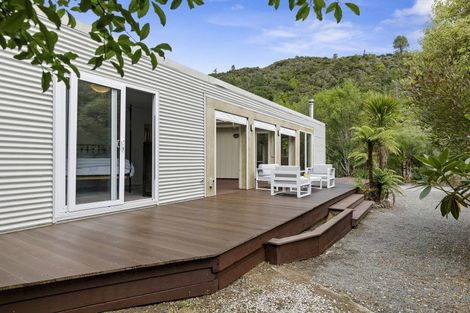 Photo of property in 97 Tawhai Street, Stokes Valley, Lower Hutt, 5019