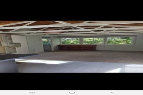 Photo of property in 71 Coulter Road, Henderson Valley, Auckland, 0614