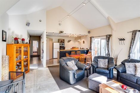 Photo of property in 95 Kereru Road, Maraekakaho, 4171