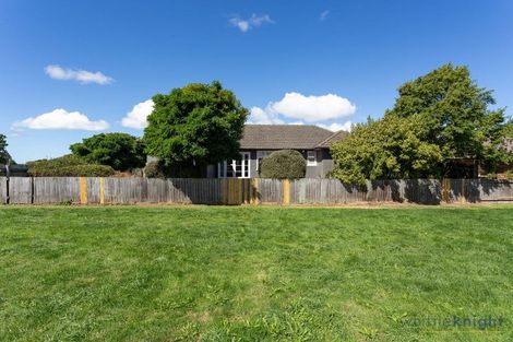 Photo of property in 32 Vagues Road, Northcote, Christchurch, 8052