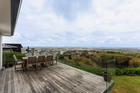 Photo of property in 5 Dove Grove, Westmorland, Christchurch, 8025