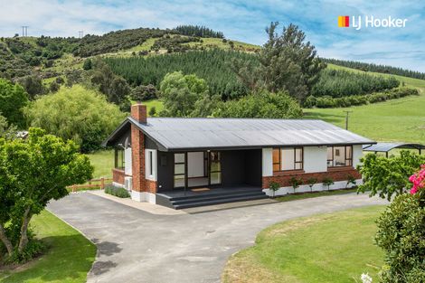 Photo of property in 806 Outram-mosgiel Road, Riverside, Outram, 9073