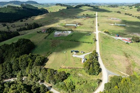 Photo of property in 690 Gorge Road, Maungaturoto, 0588