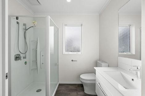 Photo of property in 11 George West Square West, Wigram, Christchurch, 8025