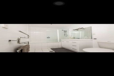 Photo of property in Avoka Apartments, 1a/31 Day Street, Auckland Central, Auckland, 1010