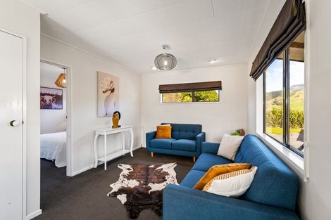 Photo of property in 44 Driver Street, Long Beach, Port Chalmers, 9081