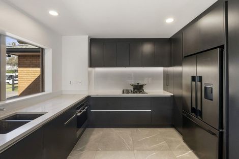 Photo of property in 47 Crawford Avenue, Mangere Bridge, Auckland, 2022