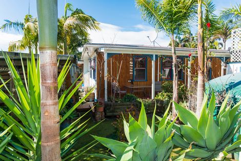 Photo of property in 52 Arthur Street, Tokomaru Bay, 4079