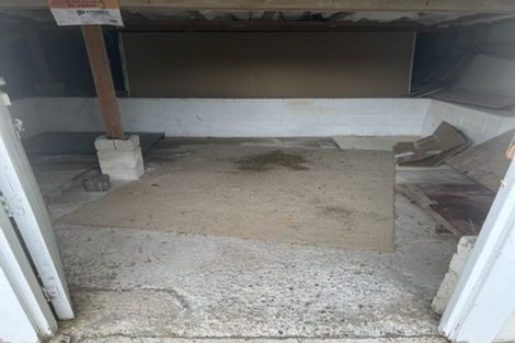 Photo of property in 64 Awaruku Road, Torbay, Auckland, 0630