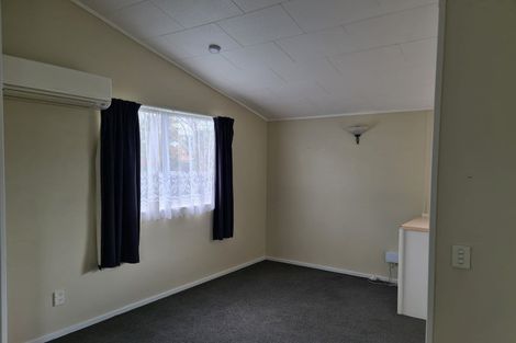 Photo of property in 15 Dalwood Grove, Highbury, Palmerston North, 4412