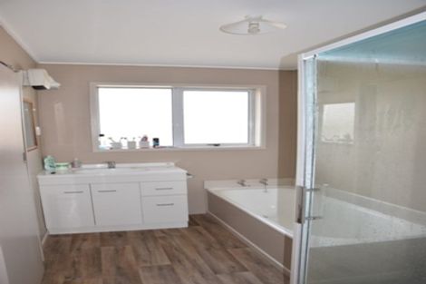 Photo of property in 67 Lauder Crescent, Heidelberg, Invercargill, 9812