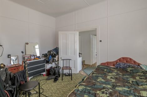 Photo of property in 16 Stout Street, Shannon, 4821