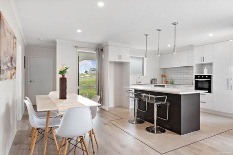 Photo of property in 96 Hillpark Drive, Pokeno, 2402