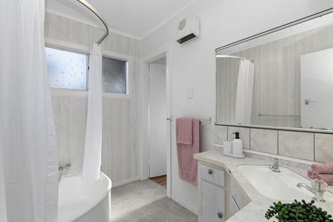 Photo of property in 18 Miro Street, Trentham, Upper Hutt, 5018