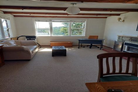 Photo of property in 37 Bedford Street, Northland, Wellington, 6012