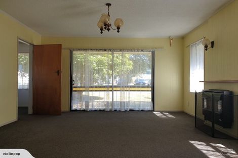 Photo of property in 3 Tawa Street, Tawa, Wellington, 5028