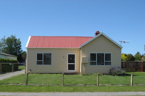 Photo of property in 16 Willock Street, Kaiapoi, 7630