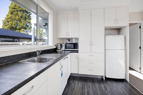 Photo of property in 35 Mahoe Street, Inglewood, 4330